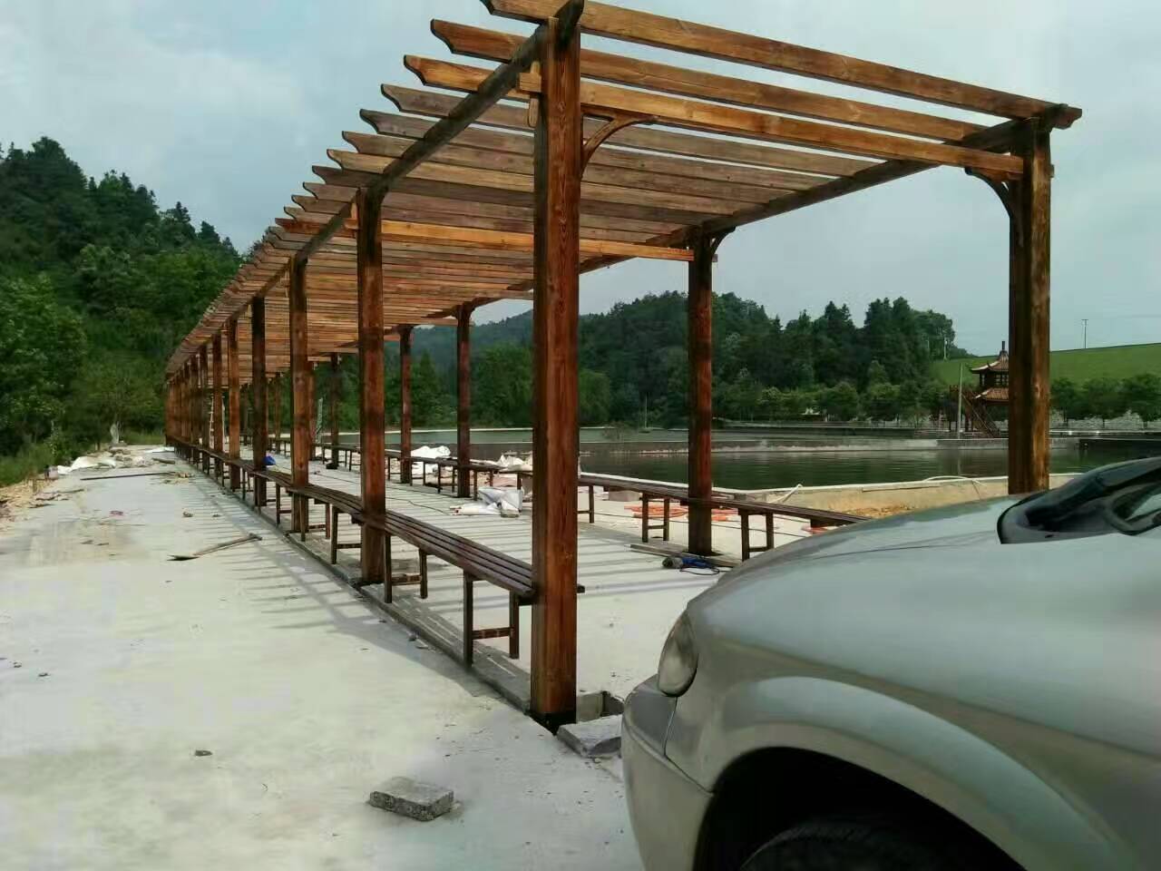 長沙防腐木花架.jpg 長沙防腐木花架.jpg