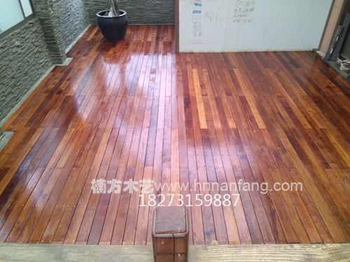 印尼菠蘿格地板.jpg 印尼菠蘿格地板.jpg