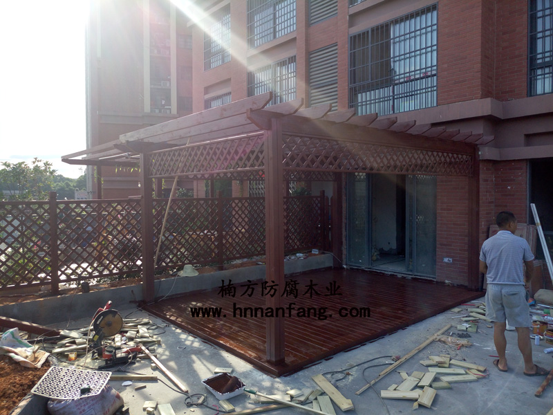 防腐木花架廊架.jpg 防腐木花架廊架.jpg
