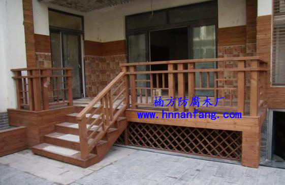 庭院防腐木.jpg 庭院防腐木.jpg